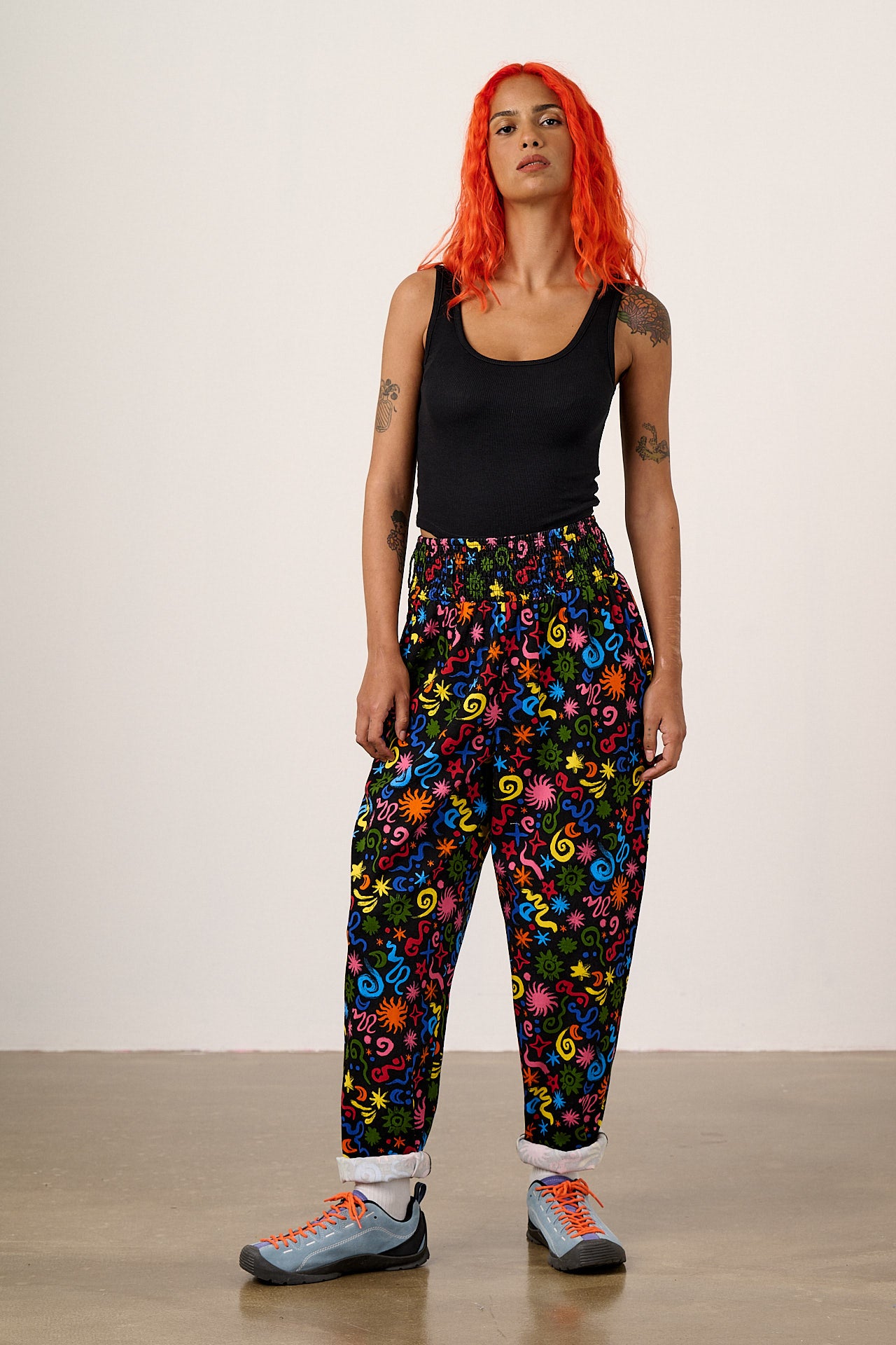 Alexa - Cotton Trousers in Bright Astral Print