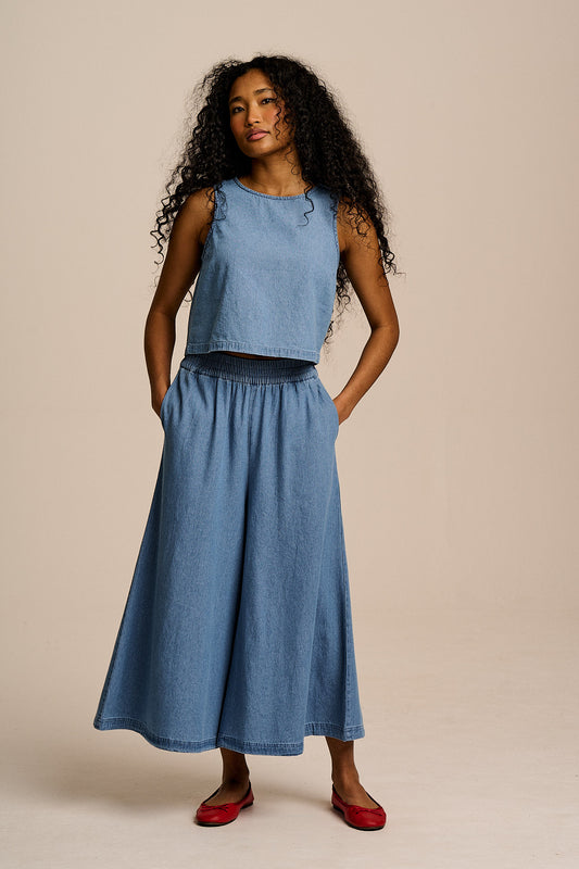 Chase - Lightweight Denim Culotte Trousers in Lightwash