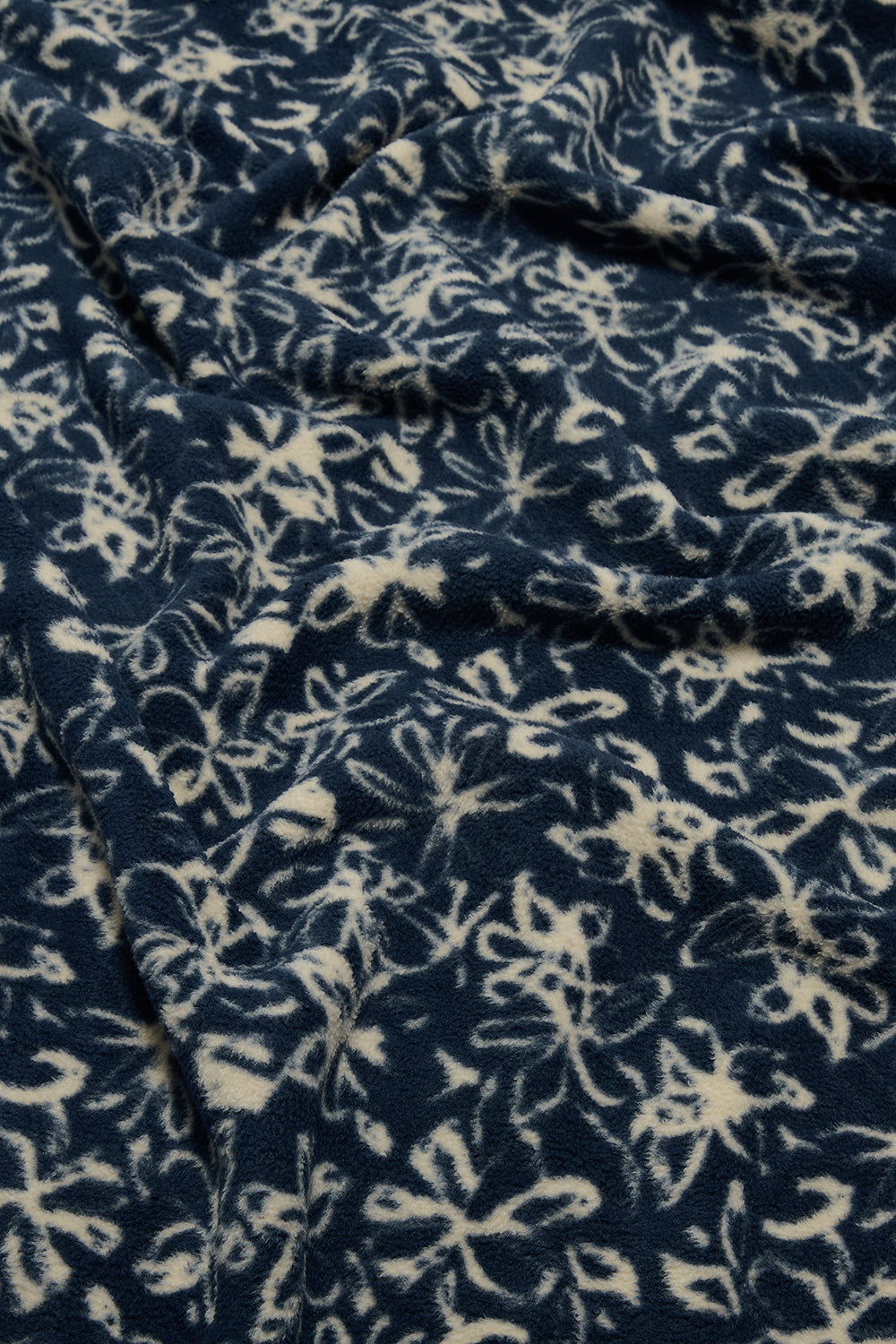 Braor - Polar Fleece Blanket in Inked Floral