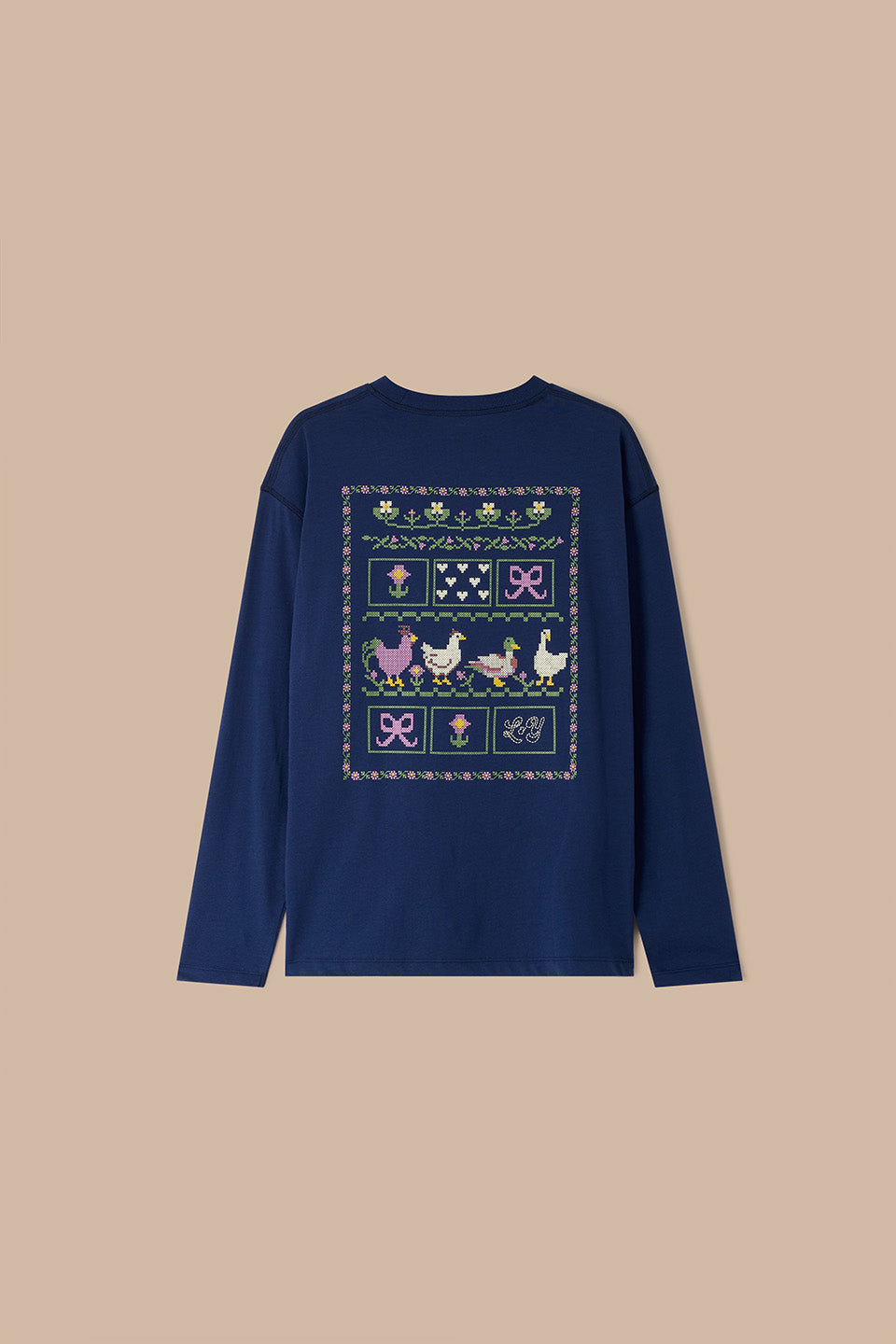 Murat - Long Sleeve T-Shirt Organic Cotton in Navy Cross Stitch Print