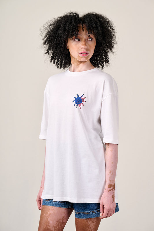Benny - Oversized Cotton T-Shirt in Celestial Sun Print