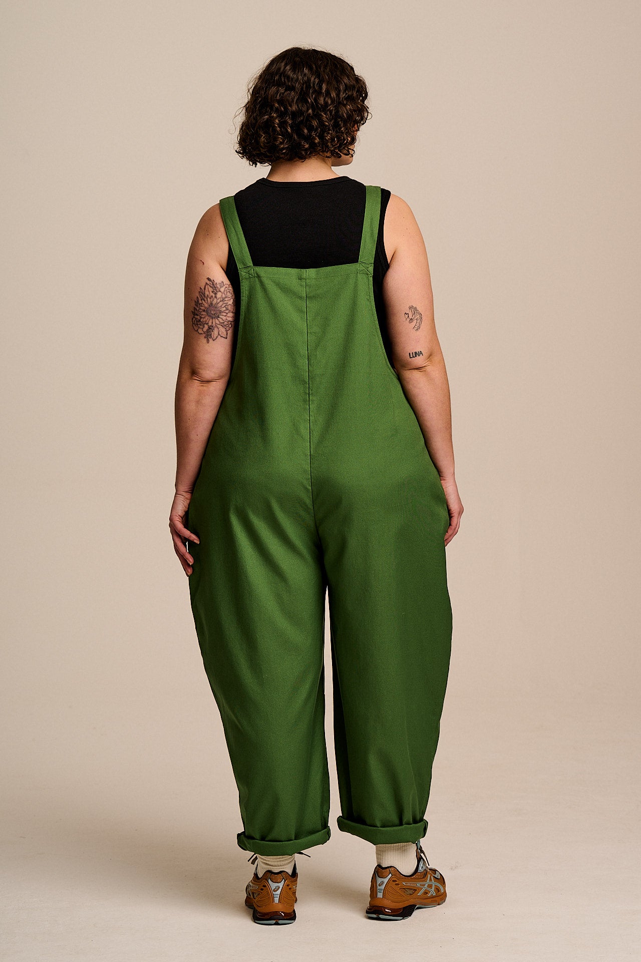 Chula - Cotton Barrel Leg Dungarees in Palm Green