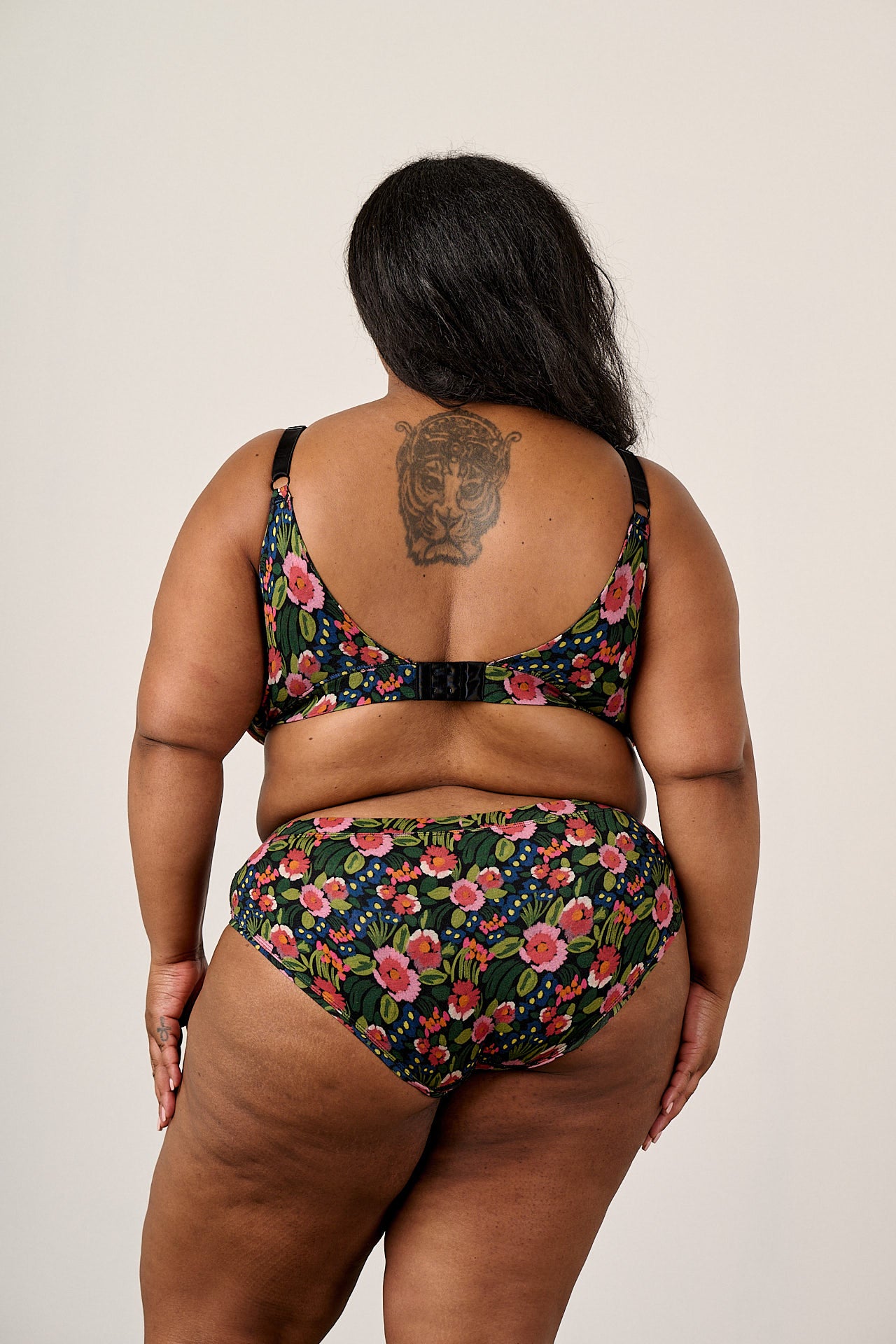 Collette - Viscose Briefs in Black Marie Print