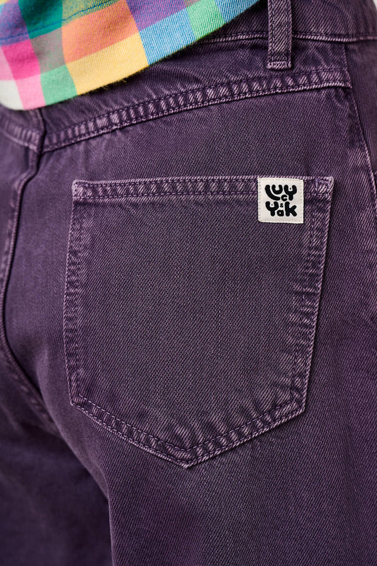 Drew - Straight Leg Denim Jeans in Purple Wash