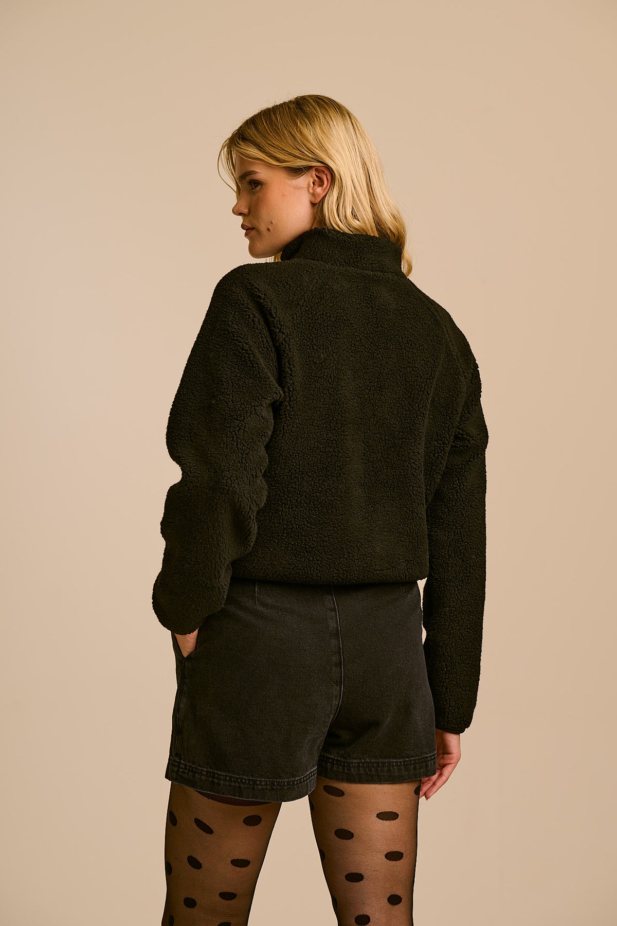 Finley - Borg Fleece Jacket in Black