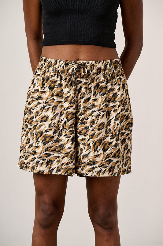 Charlie - Cotton Beach Shorts in Leo Swirl