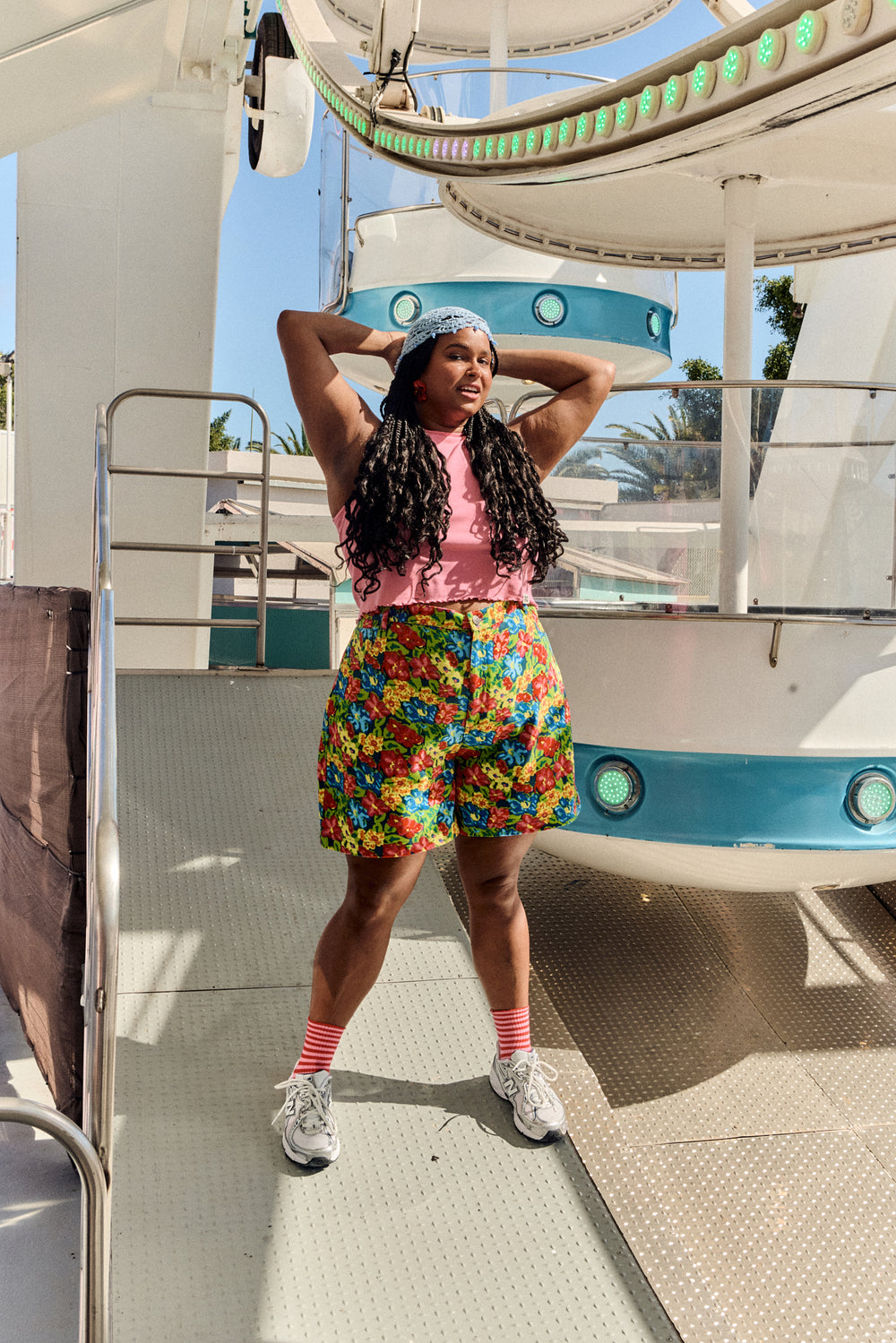 Lexi - Cotton High Waist Shorts in 80s Scribble Floral
