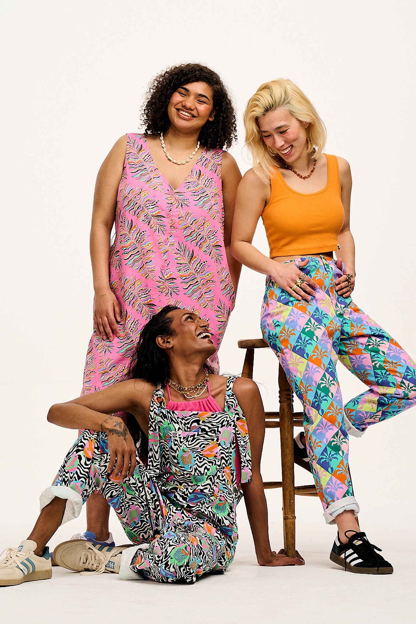 L.E. Dana - Mom Cotton Jeans in Artist Print by Tara Khorzad