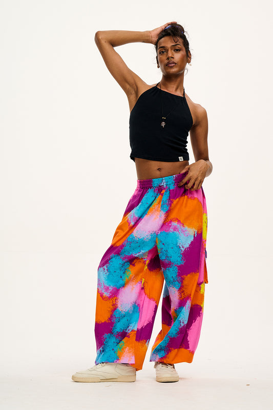 Suki - Cropped Halterneck Cotton Top in Black