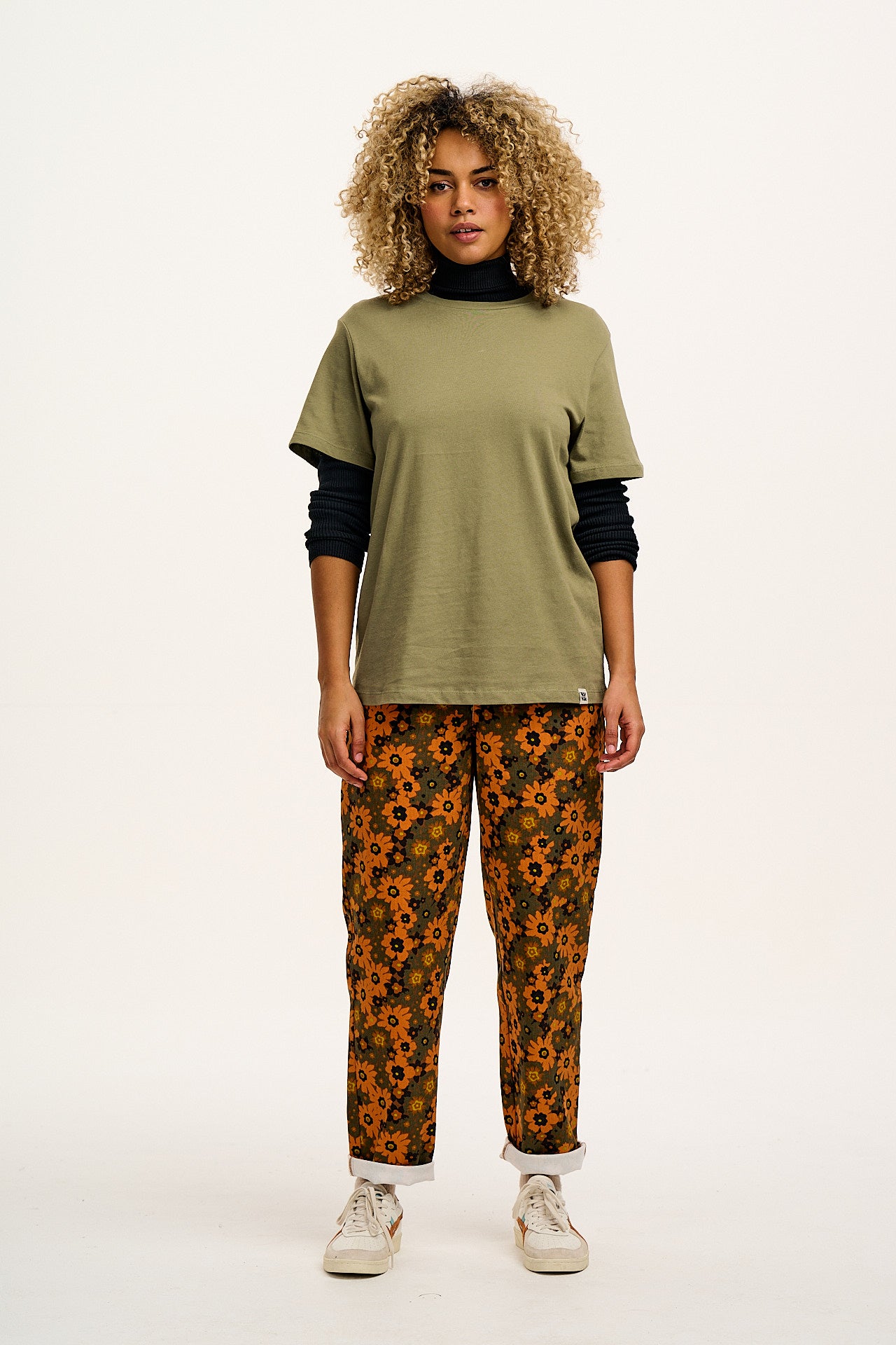 Addison - Cotton Jeans in Orange Fleurs Print