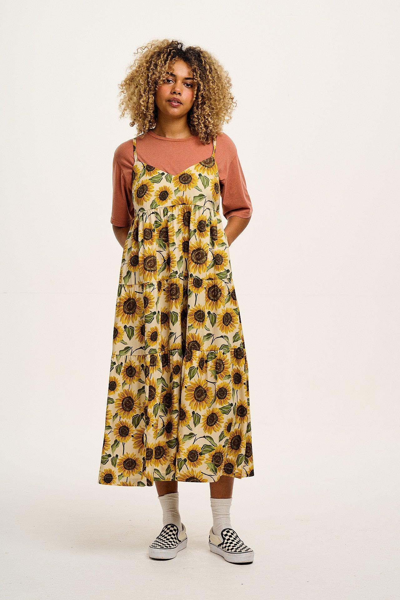 Mable - Maxi Dress in Cream Sunflower Print