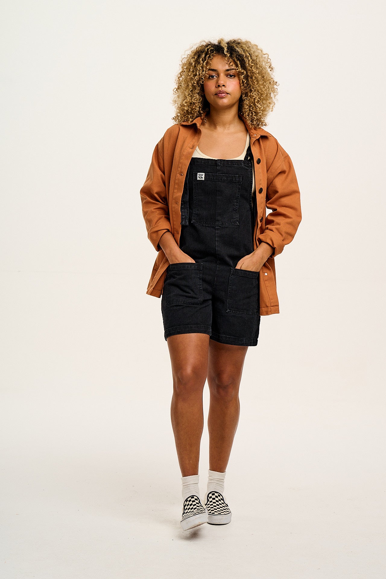 Original - Denim Dungaree Shorts in Washed Black