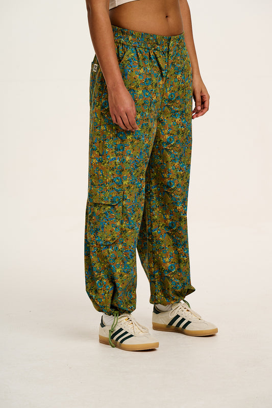 Caton - Cotton Cargos Trousers in Green Trix Floral Print