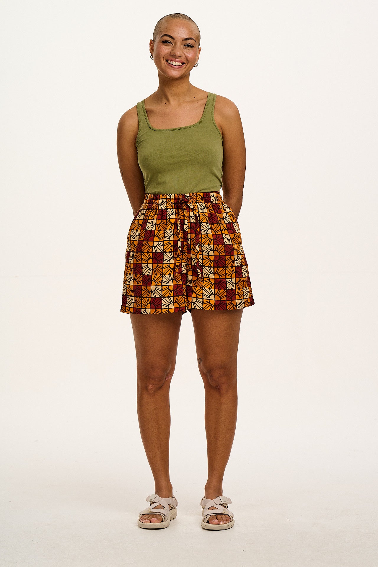 Charlie - Cotton Shorts in Ecru & Orange Kiara Print