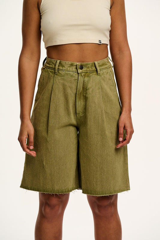 Cole - Denim Shorts in Khaki Green