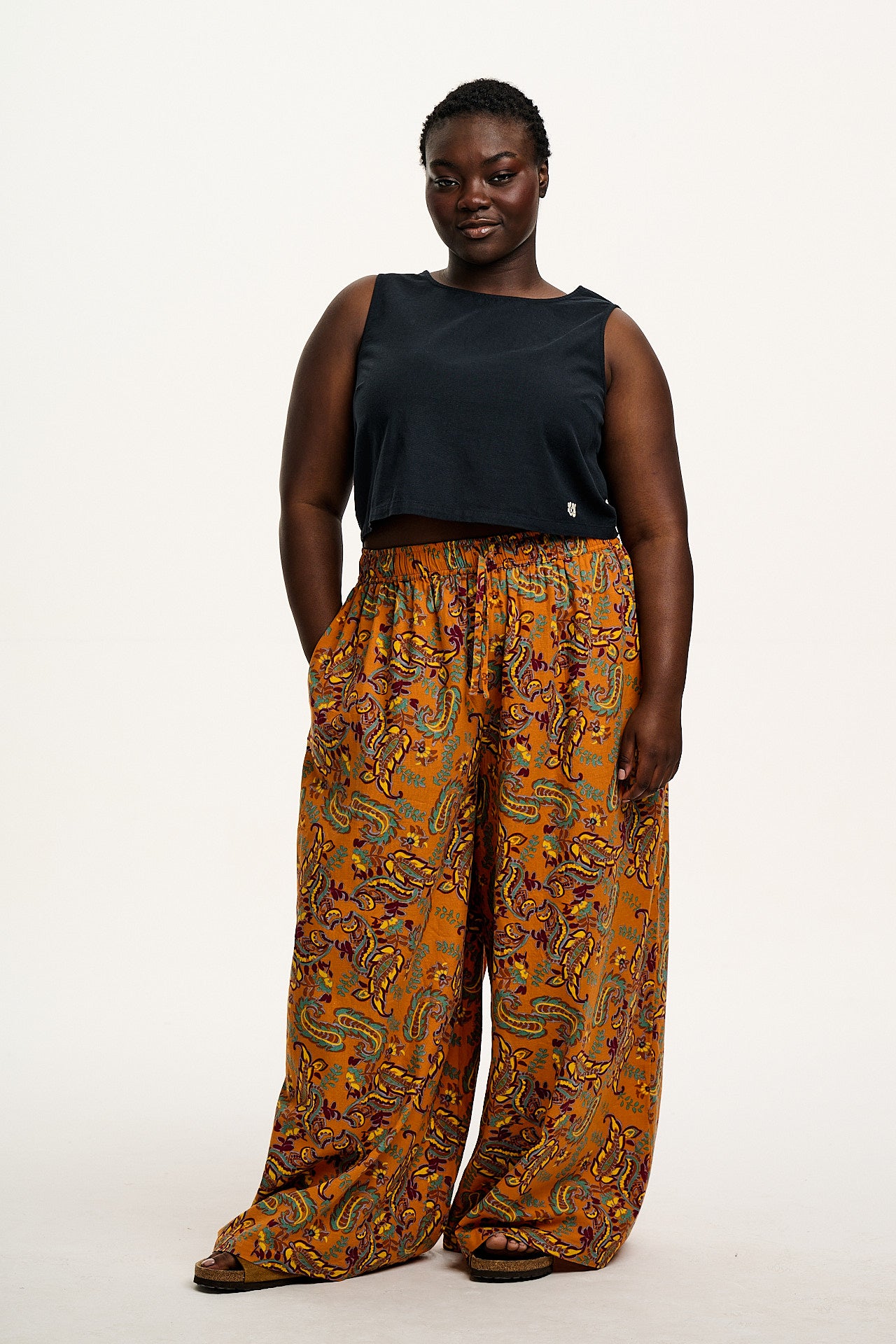 Aster - Cotton & Linen Trousers in Orange Sunset Paisley Print