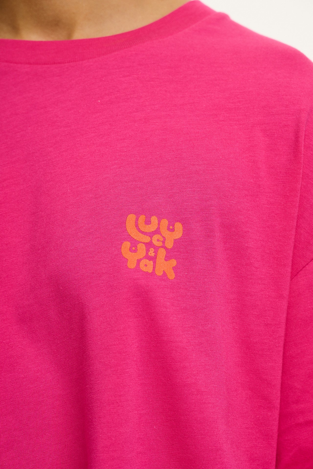 Benny - Oversized Cotton T-Shirt in Pink Floral Print