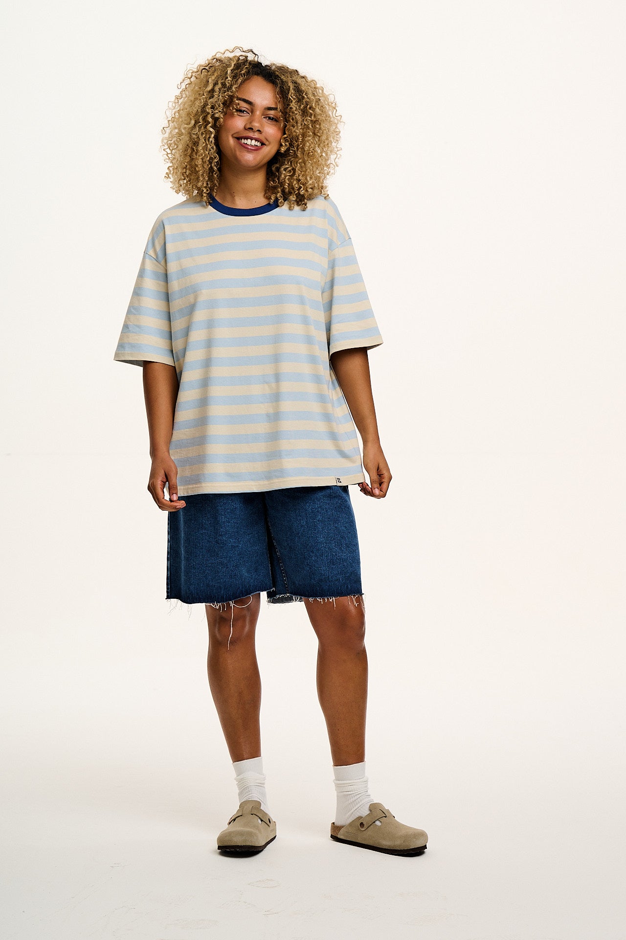 Benny - Oversized Cotton T-Shirt in White & Blue Stripe