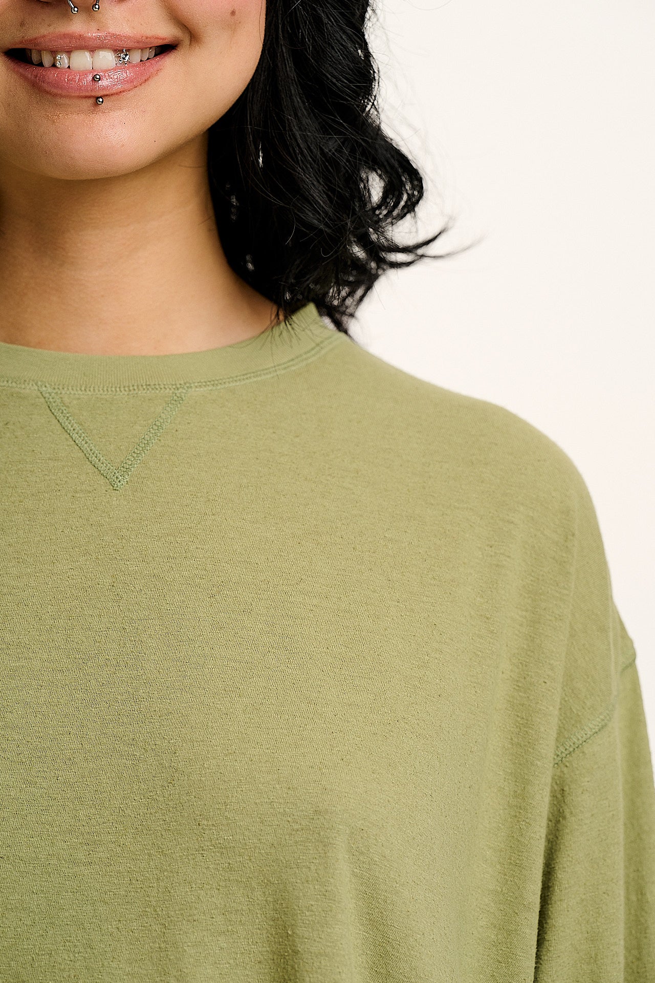 Murat - Long Sleeve Lightweight Cotton & Hemp T-Shirt in Sage Green