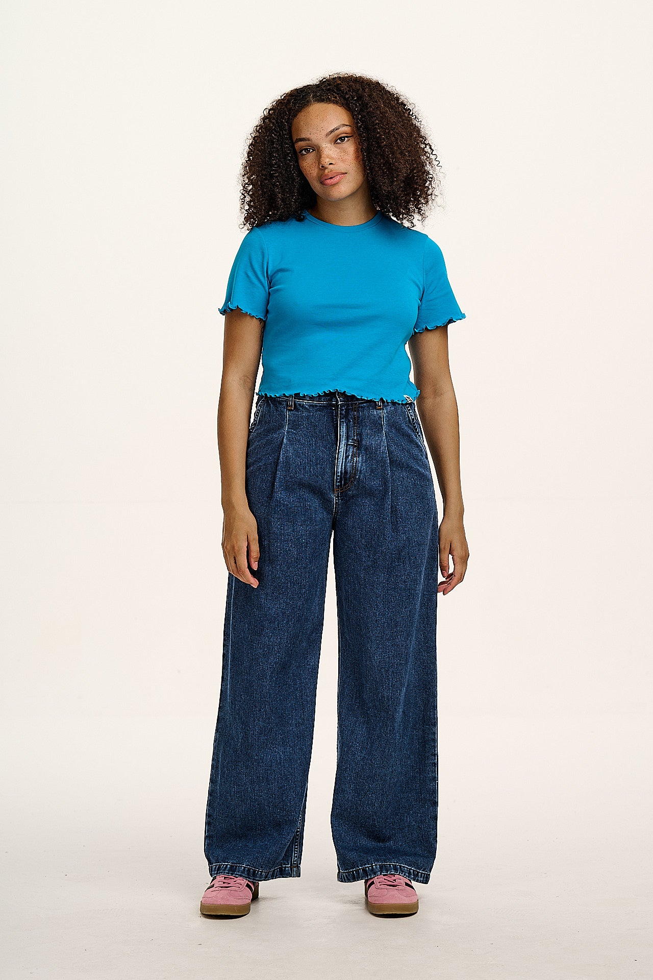 Greta - Cropped Cotton Top in Hawaiian Blue