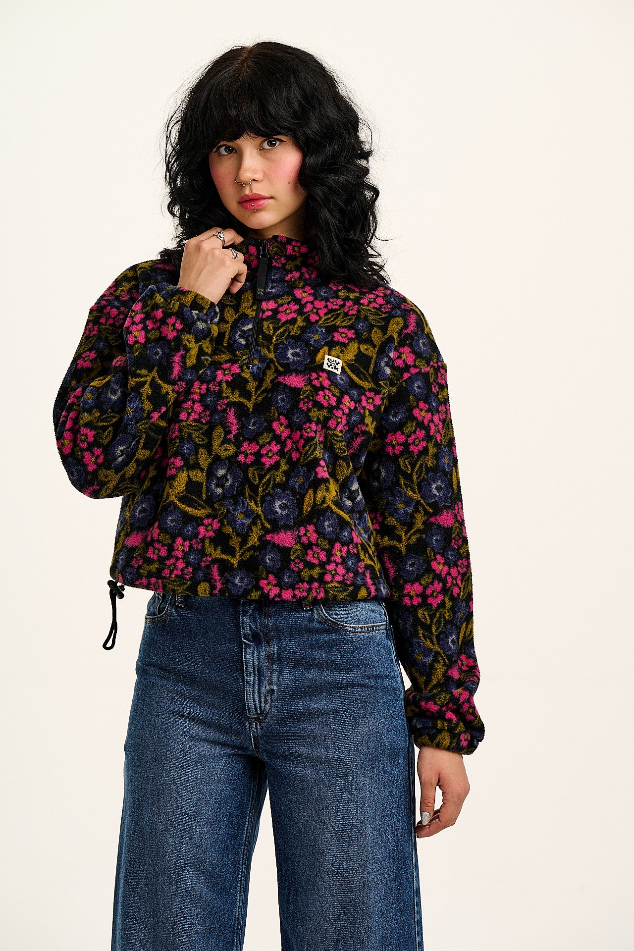 Blake - Cropped Fleece in Grunge Ditsy Floral