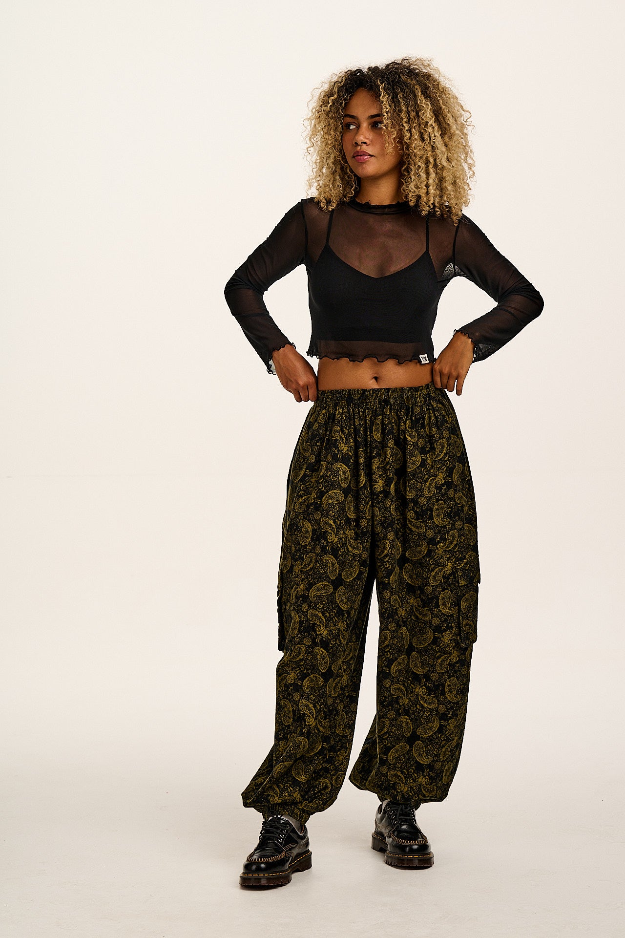 Perrie - Long Sleeve Mesh Top in Black