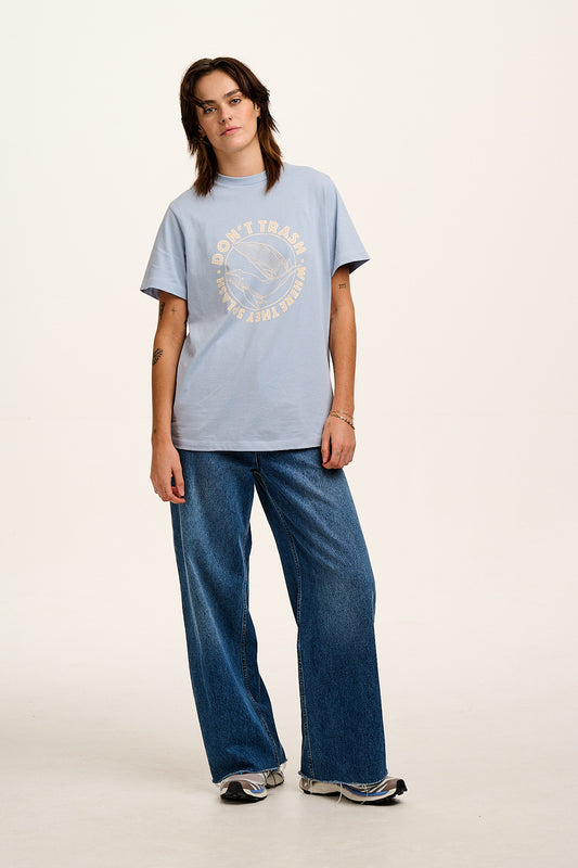 Denver - Cotton T-Shirt in Blue Whale Splash Print