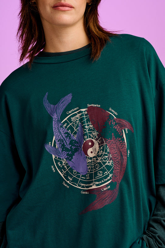 Benny - Oversized Cotton Tee in Koi Print