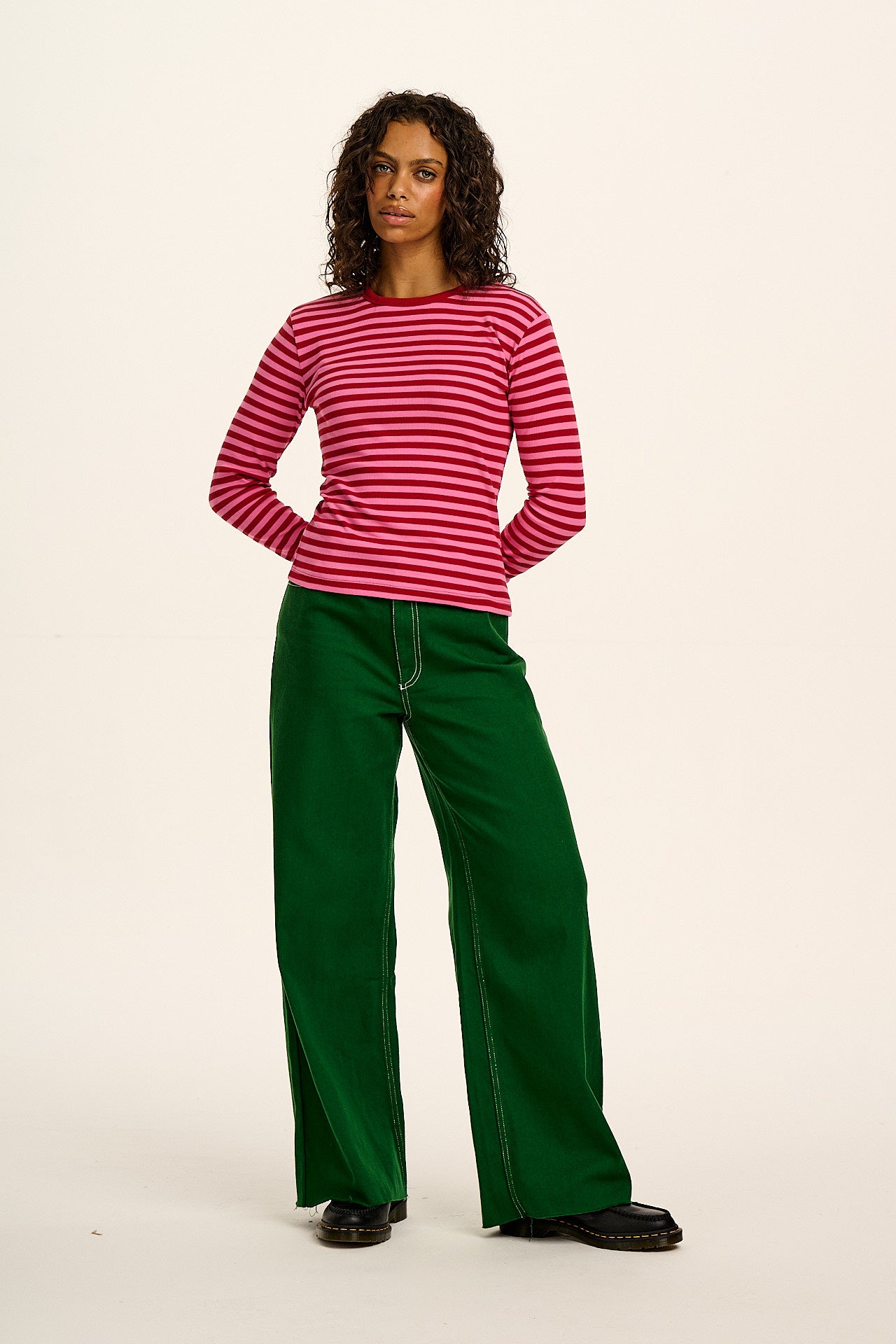 Grayson - Long Sleeve Cotton T-Shirt in Pink & Red Stripe