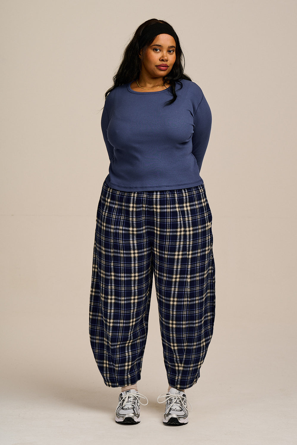 Obregon - Barrel Leg Brushed Cotton Trousers in Blue Tartan Check