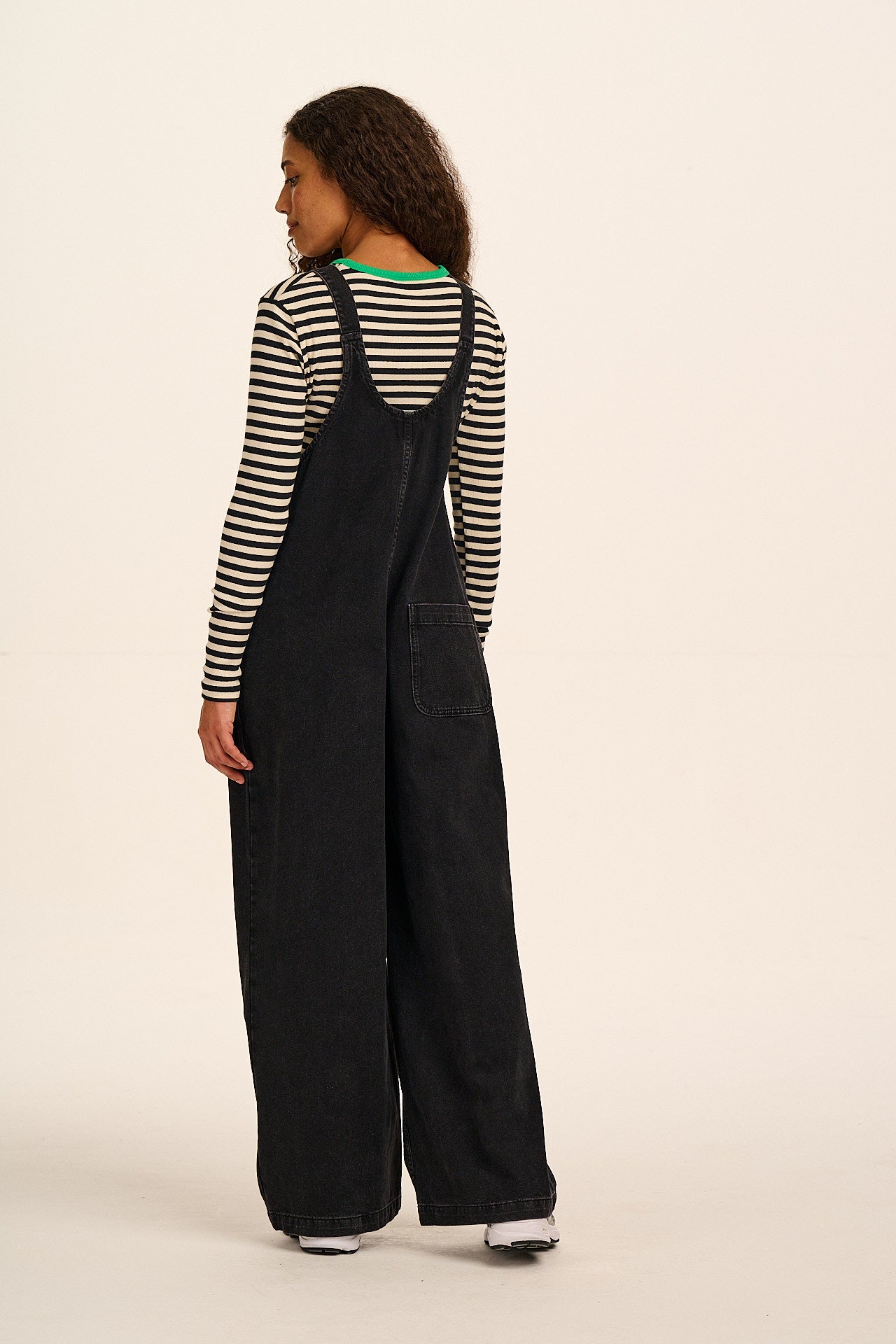 Ali - Wide Leg Denim Dungarees in Washed Black