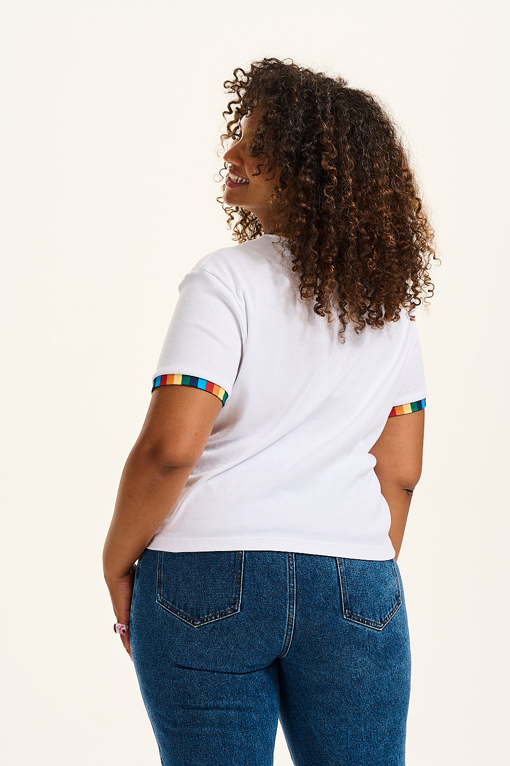 Maya - Cotton T-Shirt in White Rainbow Print