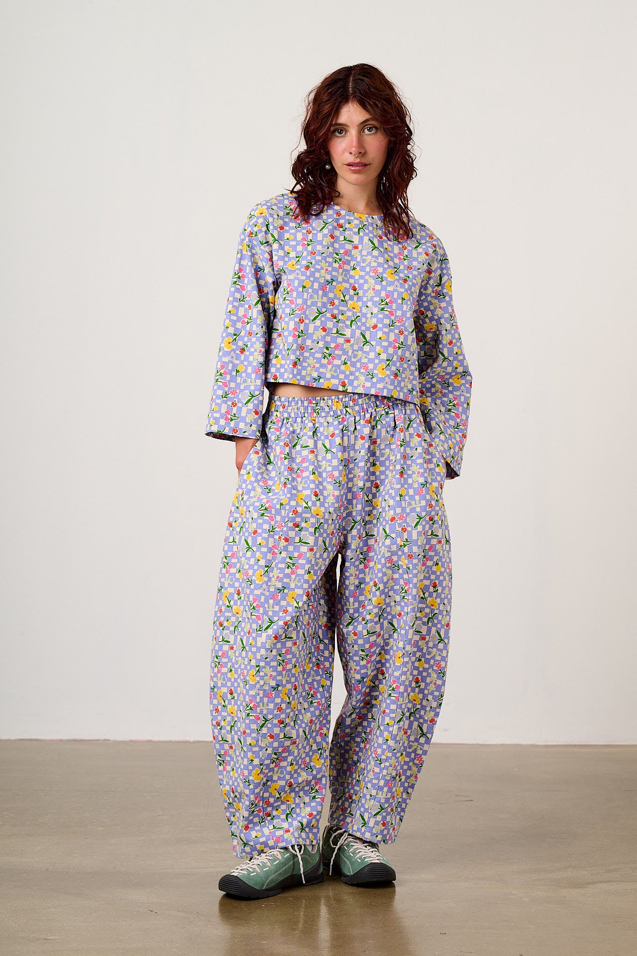 Obregon - Cotton Barrel Leg Trousers in Ditsy Checkerboard Floral