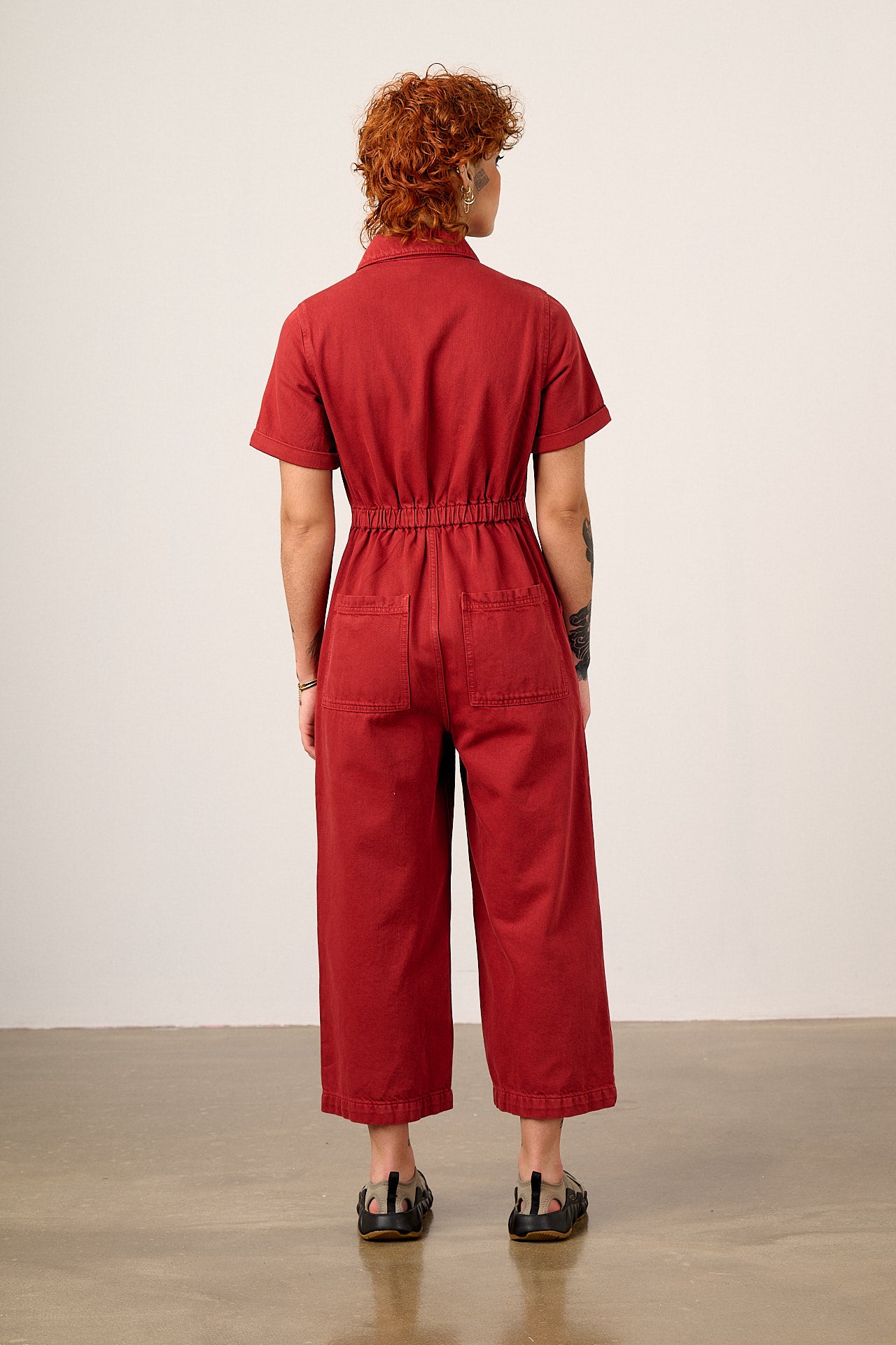 Ragan - Denim Jumpsuit in True Red Wash