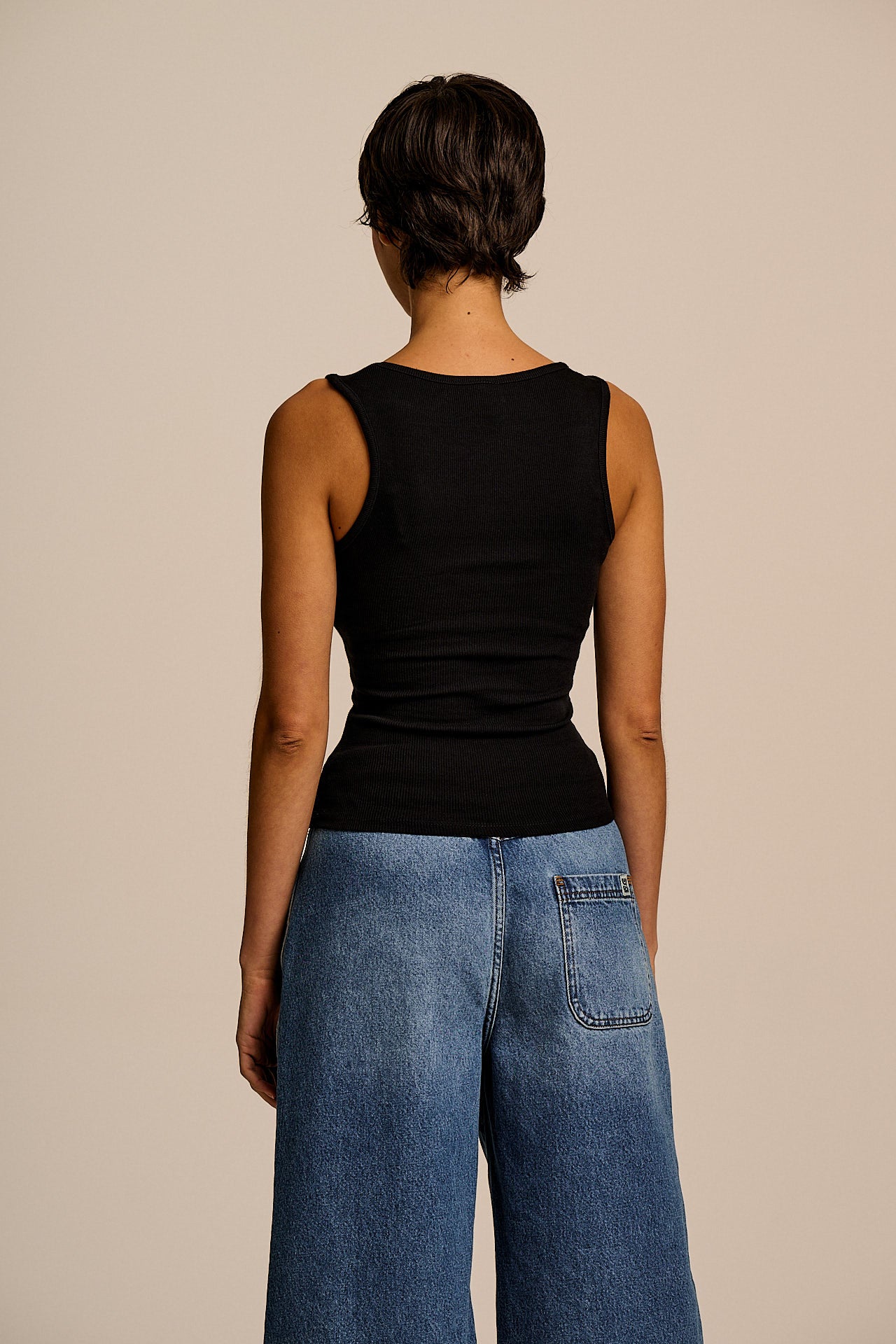 Romy - Ribbed Vest in Black