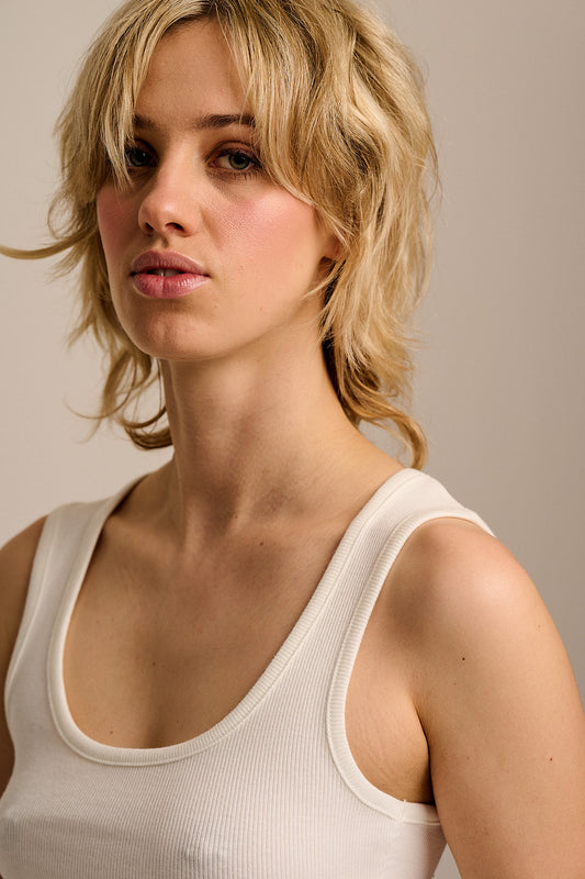 Romy - Cotton Scoop Vest in Ecru