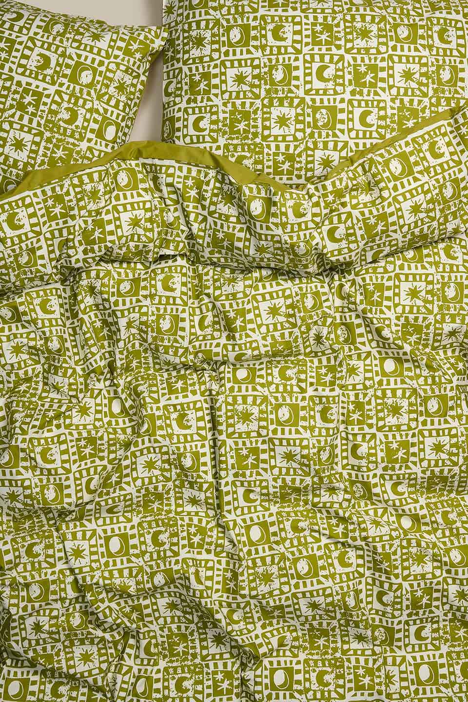 Yolanda - Soft Cotton Bed Sheets in Green Celestial Checkerboard