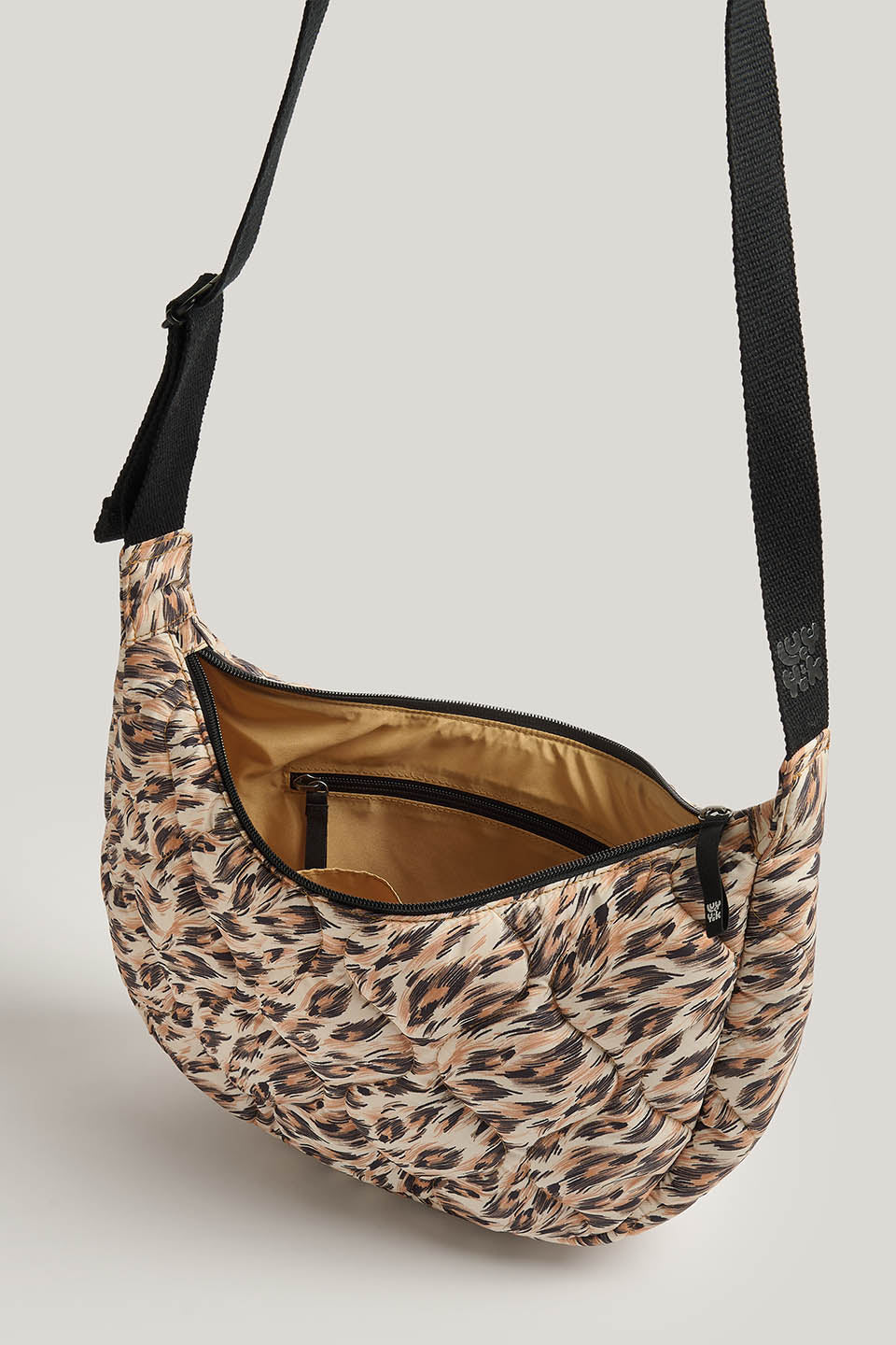 Bryony - Crossbody Bag in Leo Refresh