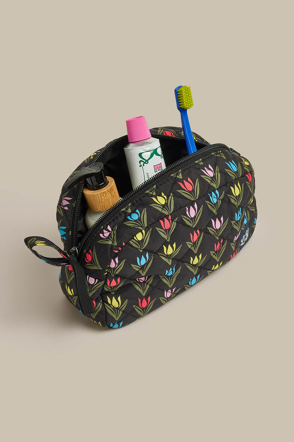 Malina - Washbag in Black Tulip Print