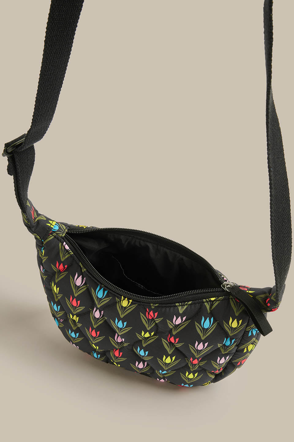 Reims - Crossbody Bag in Black Tulip Print