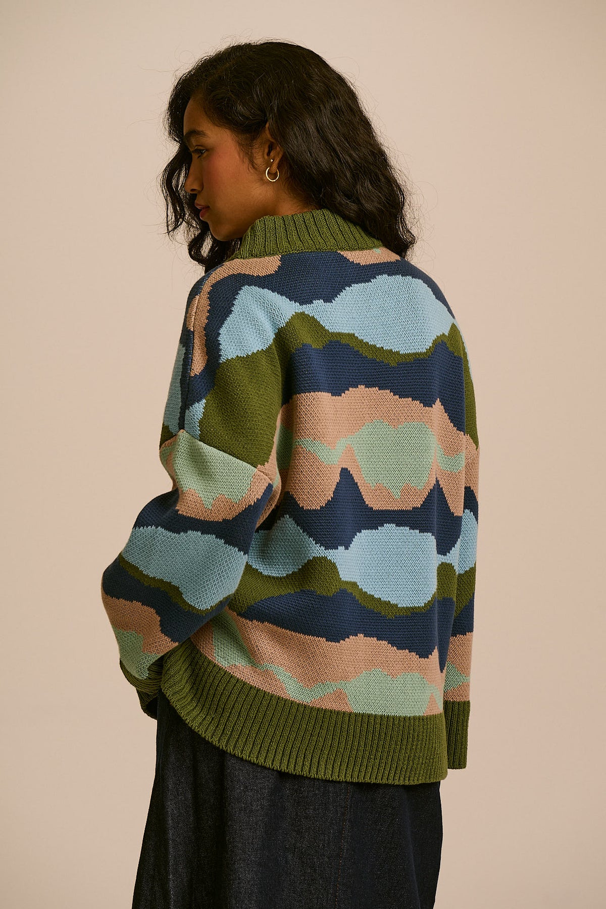 Amari - Oversized Knitted Jumper in Rolling Hills