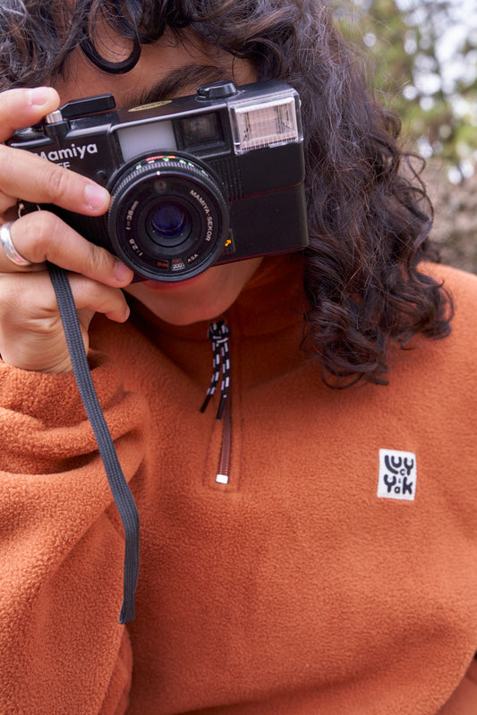 Blake - Cropped Polar Fleece in Rust