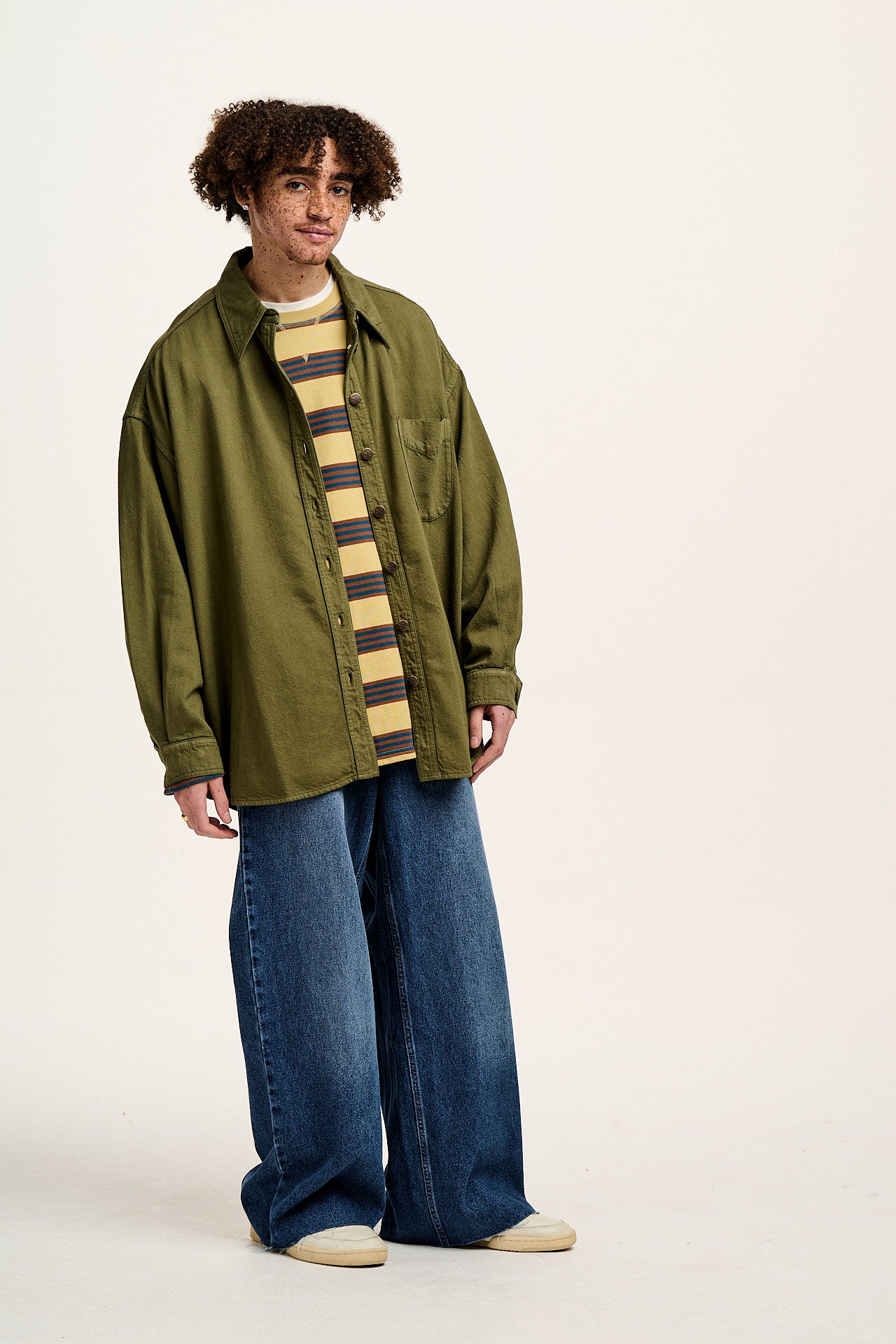 Sydney - Oversized Cotton Shirt in Khaki