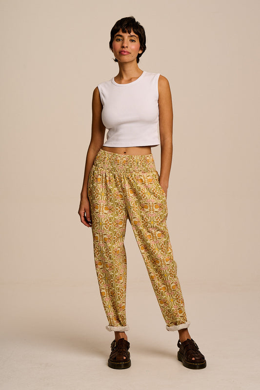 L.E Alexa - Cotton Trousers in Graphics and Grain Artist & Yak