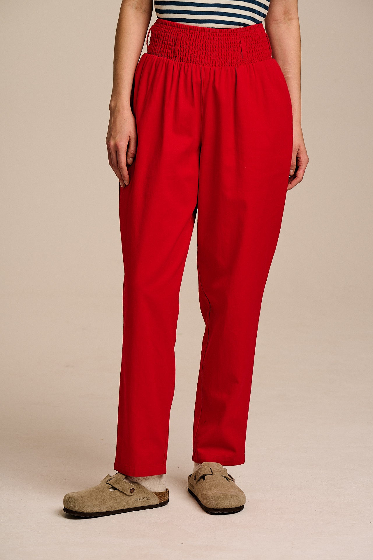 Alexa - Cotton Trousers in True Red