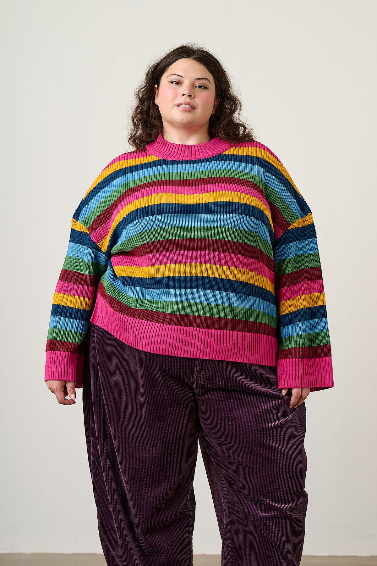 Amari - Oversized Knitted Jumper in Masquerade Rainbow Stripe