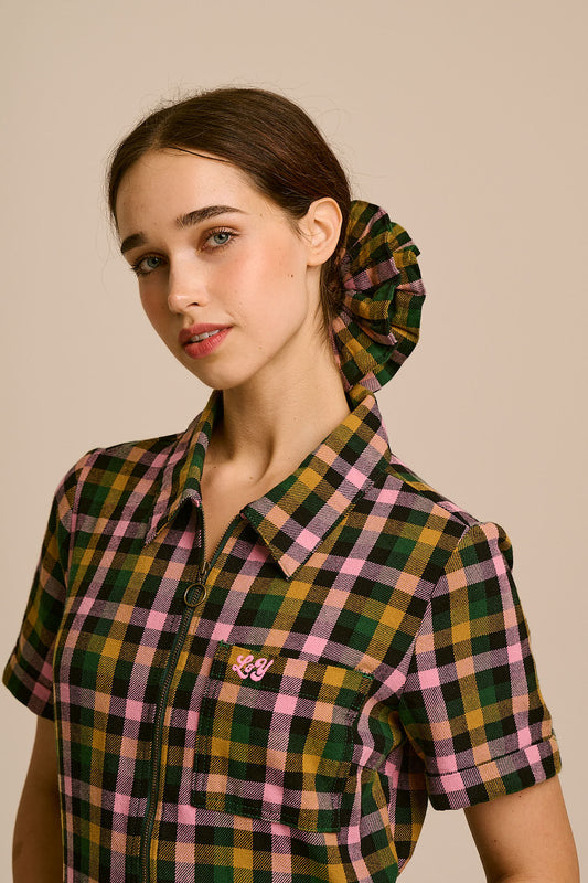 Anya - Scrunchie Botanist Check