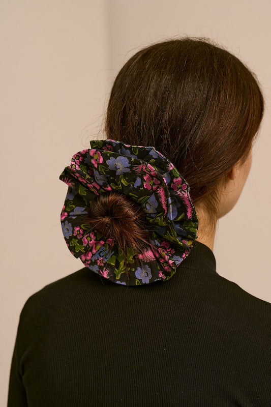 Anya - Double Layer Scrunchie Organic Cotton Twill in Grunge Ditsy Floral