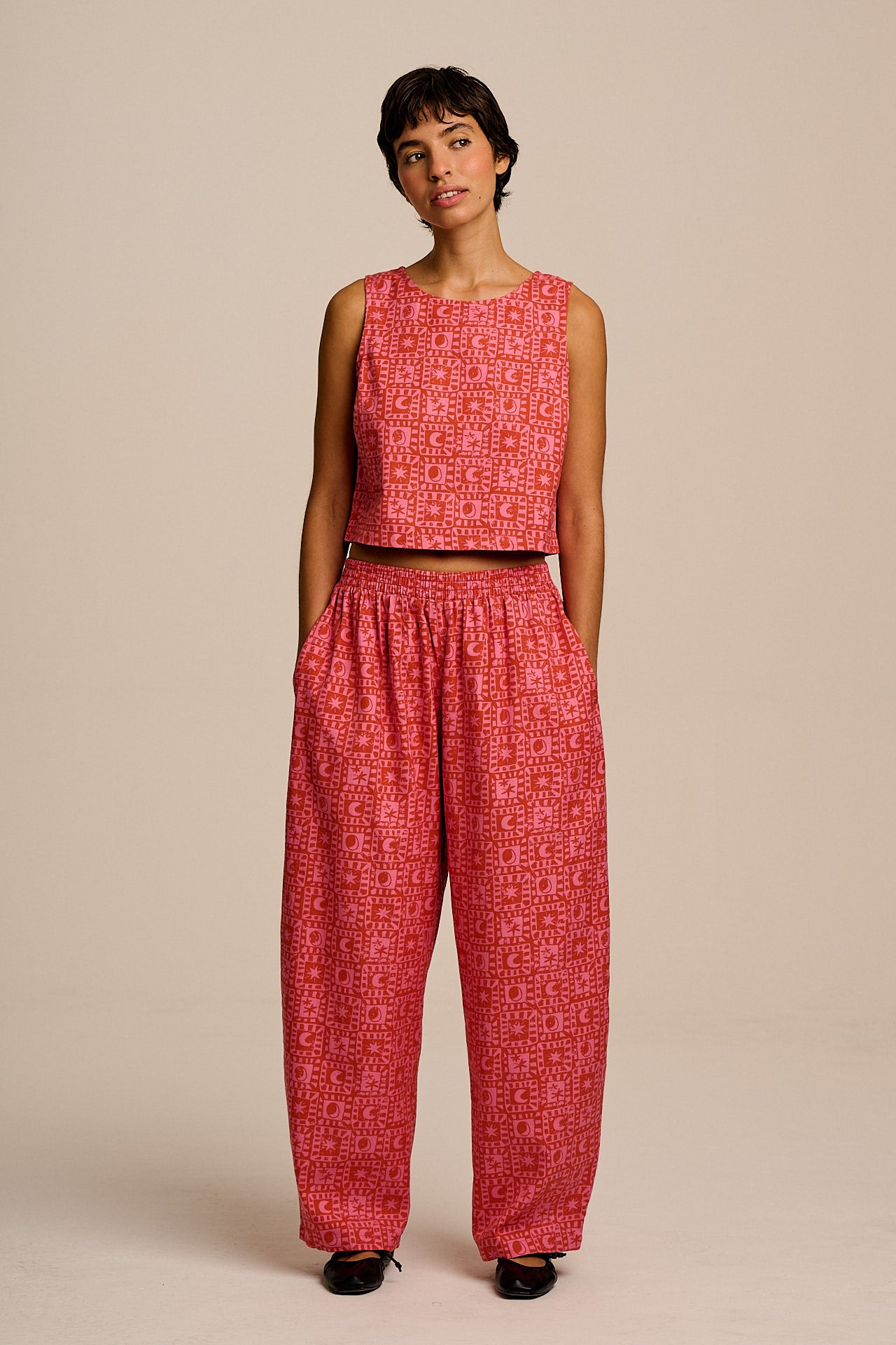 Freddie - Barrel Leg Cotton Trousers in Pink & Red Lunar Checkerboard