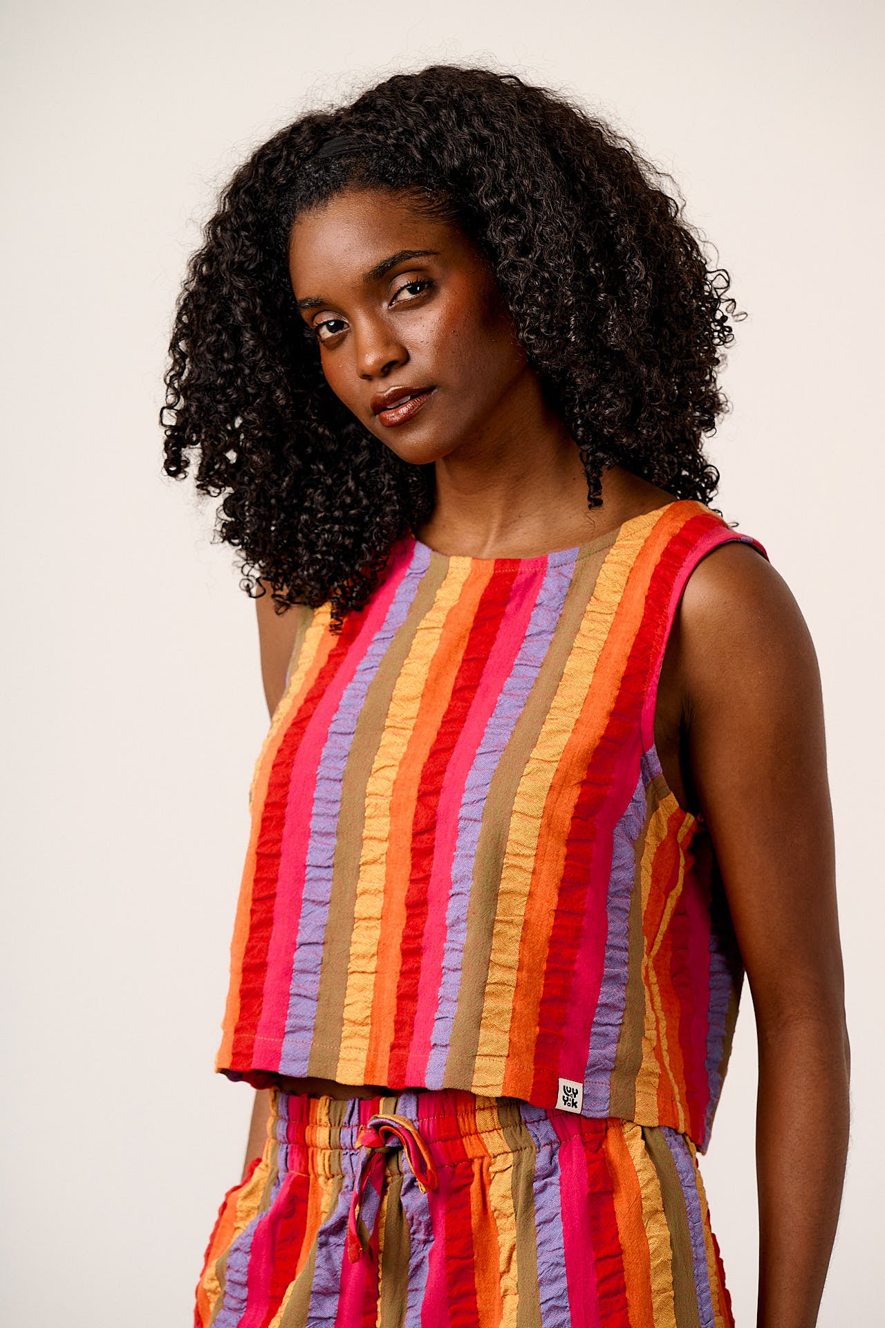 Arden - Cotton Shell Top in Wide Rainbow Stripe